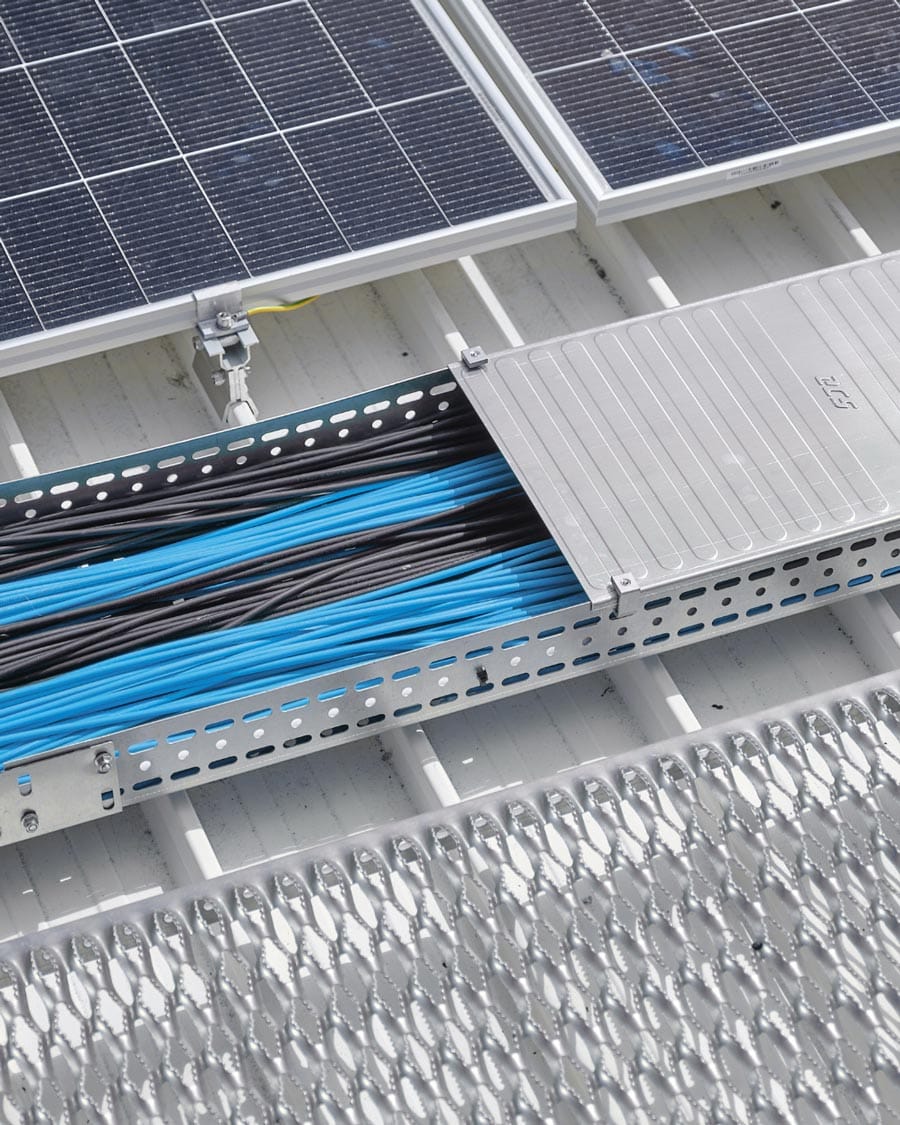 04694 Cable Trays With Solar System